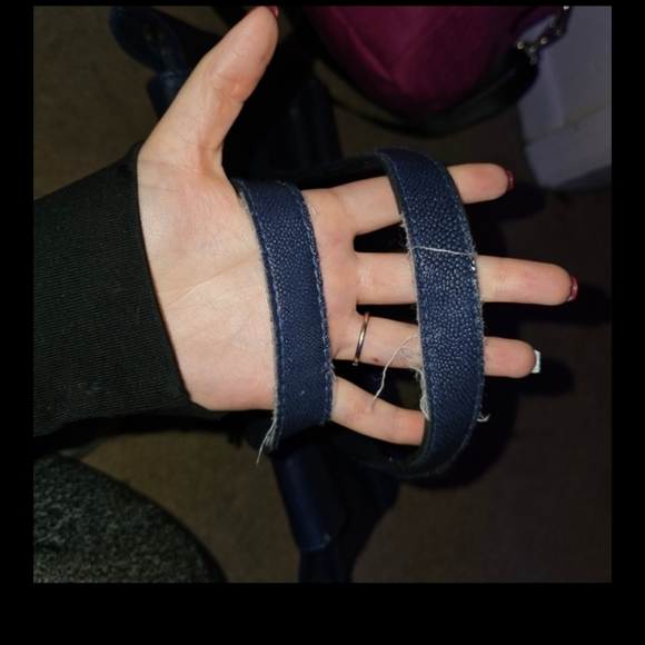 Navy Blue Leather Tote Bag - Picture 3 of 4